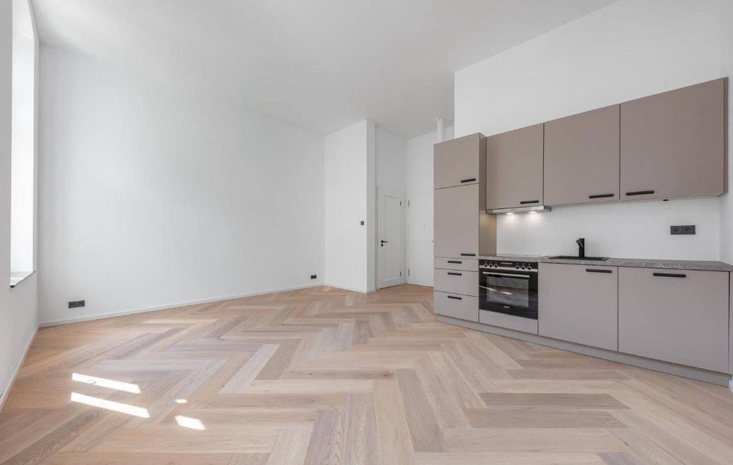 Möblierte kernsanierte Altbauwohnung Unterbilk Loretto – Düsseldorf – Vorschaubild 8