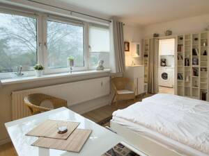 Ferienwohnung nahe Hafenpromenade + Stellplatz – 23570 Lübeck – Vorschaubild 4