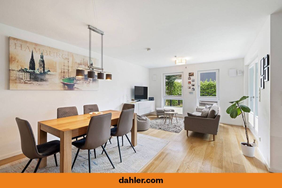 Modern und stilvoll - Wohnen auf einer Ebene mit Garten, ganz nah am Wellingsbüttler Ortskern – 22391 Hamburg – Bild 1 von 9