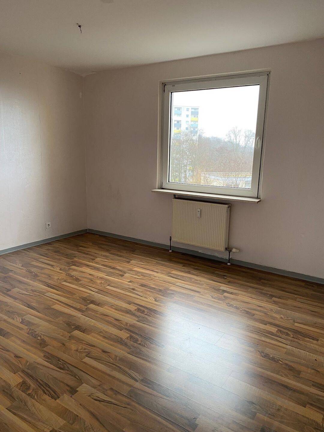 Vierzimmerwohnung mit Balkon auf dem Eschberg – Saarbrücken – Vorschaubild 4