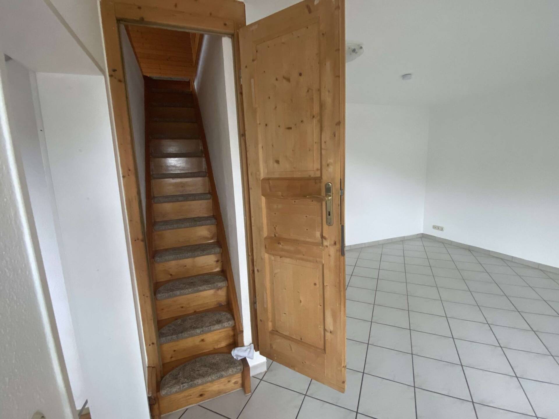 Dachgeschosswohnung in 91301 Forchheim mit 89 m² kaufen
