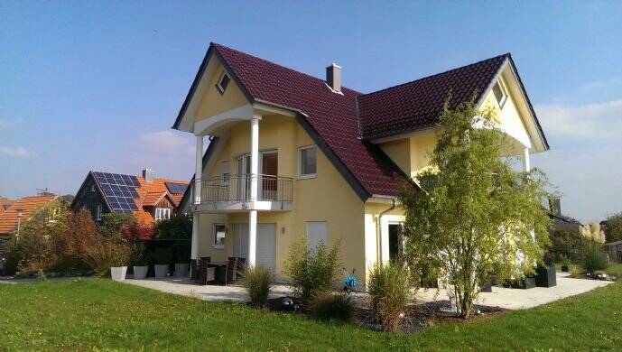 Großzügige Terrassen-Wohnung in ruhiger Sonnenlage – Hohenroth – Vorschaubild 2