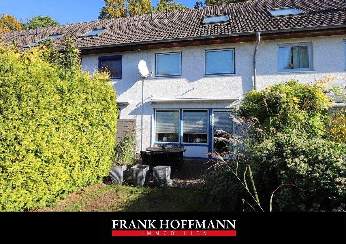 Gepflegtes Mittelreihenhaus mit Vollkeller und Carport in Kaltenkirchen – Kaltenkirchen – Bild 1 von 9