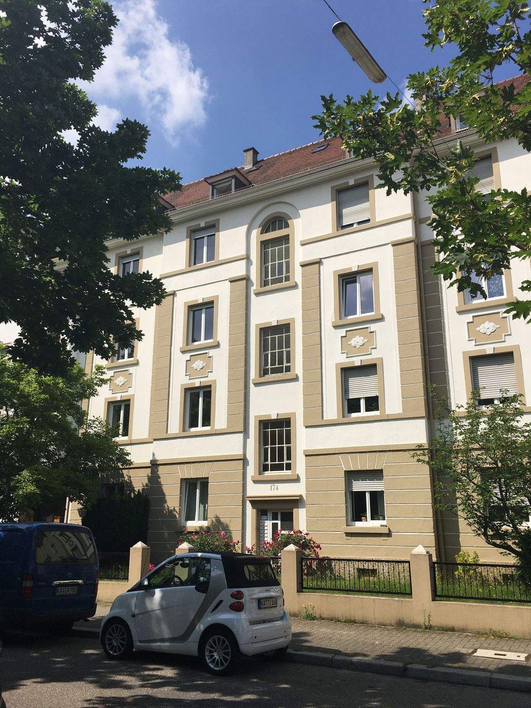 ***3 Zimmer frei ab 15.6.26 - gerne an Wohngemeinschaft, klassische Altbauwohnung im 4. OG, KA-Weststadt, Sophienstr. ***