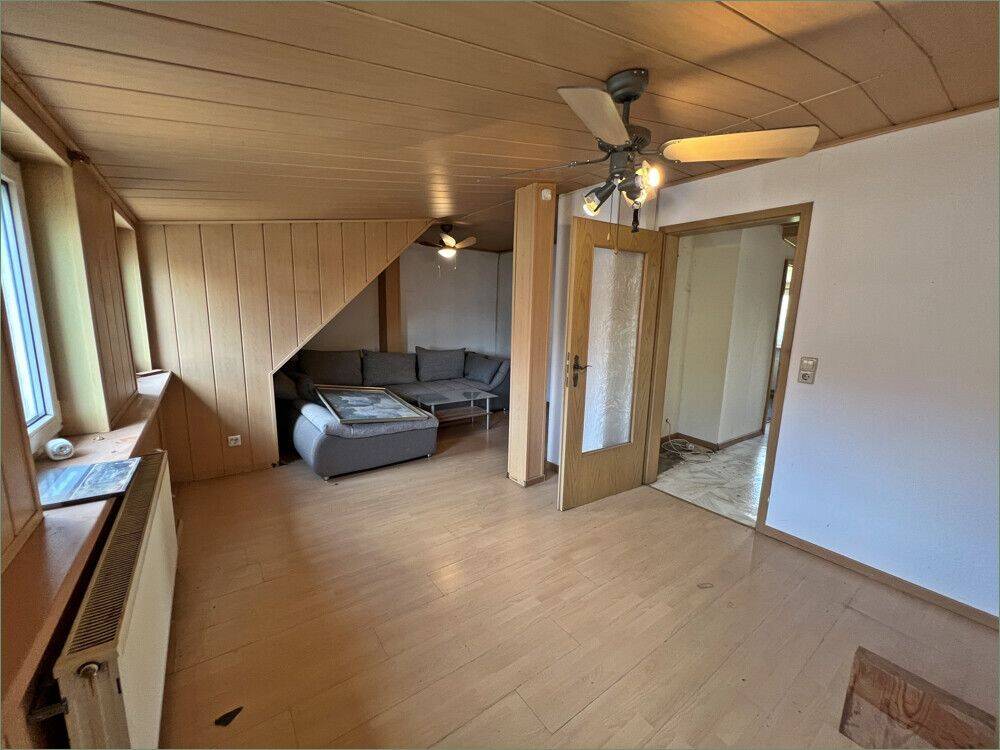 Familienfreundliches Reihenmittelhaus mit 5 Zimmern und großem Garten in Leipzig-Wiederitzsch – Leipzig – Vorschaubild 9