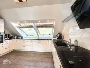 Traumhafte 3,5-Zimmer Luxuswohnung mit sonniger Terrasse in ruhiger Lage. – 70186 Stuttgart – Vorschaubild 6