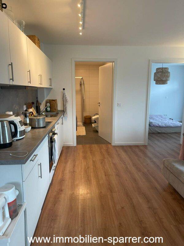 2-Zimmer-Wohnung mit Terrasse und Stellplatz in Kemnath – Kemnath – Vorschaubild 3