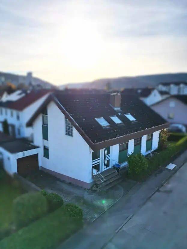 Kapitalanlage mit Zukunft! Einfamilienhaus mit 3 vermieteten Wohneinheiten! – Schelklingen – Vorschaubild 6