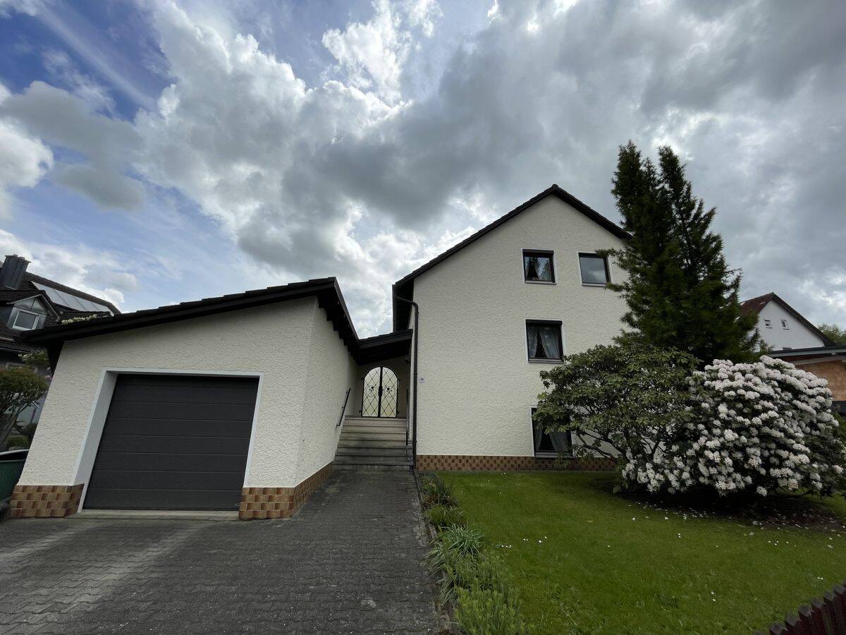 Einfamilienhaus in ruhiger Lage mit Terrasse und Balkon! – Pleystein – Vorschaubild 3