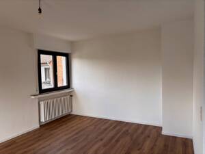 Großzügige Maisonettewohnung mit zwei Balkonen und Garage – 50829 Köln – Vorschaubild 7
