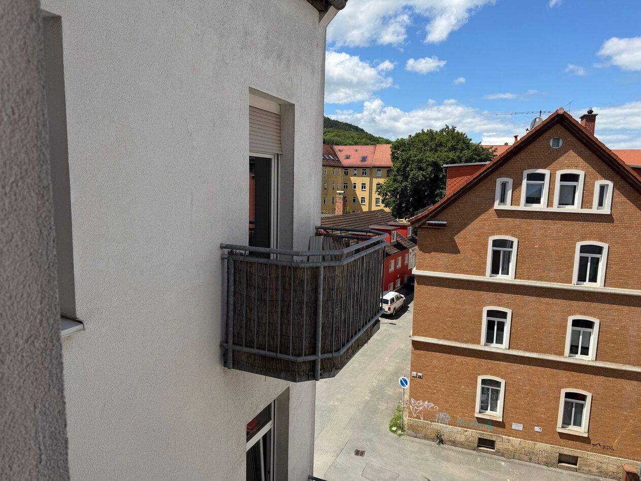 Bezugsfreie 3-Zimmer Wohnung in Jena-West mit Balkon - WG-geeignet. – Jena – Vorschaubild 6