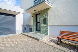 3--Zimmer-Wohnung in Burtscheid mit großzügigem eigenen Garten, Terrasse und Garage und Stellplatz! – 52066 Aachen – Vorschaubild 3