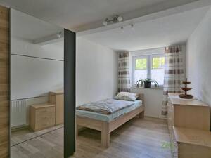 (EF0483_M) Erfurt: Stotternheim, neu ausgebaute und neu möblierte Wohnung, separater Eingang, WLAN inklusive – 99095 Erfurt – Vorschaubild 4