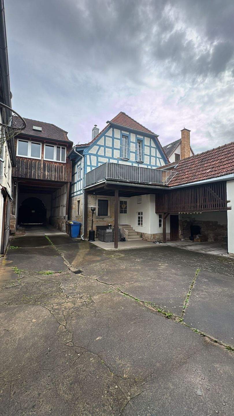 Charmantes Mehrfamilienhaus mit großem Garten und Ausbaupotenzial – Ebern – Vorschaubild 7