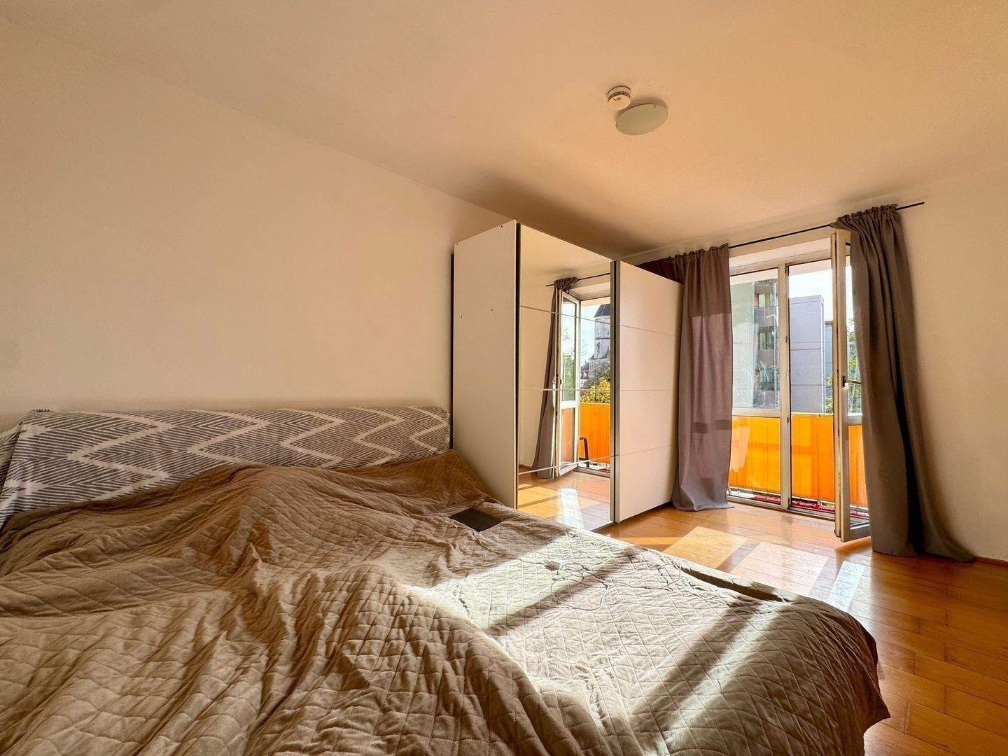 HELLE, 2 ZIMMER-WOHNUNG IN ZENTRALER WOHNLAGE DER JAKOBERVORSTADT MIT GUTER RENDITE! – Augsburg – Vorschaubild 7