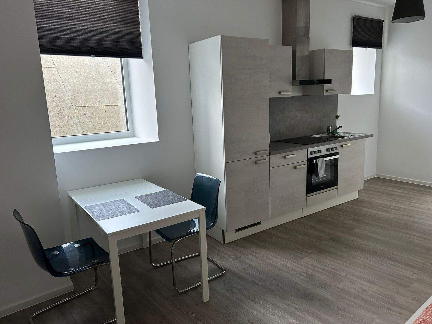 Möbliertes Appartement / Dusche / Fußbodenheizung / ohne Balkon – Trier – Vorschaubild 9