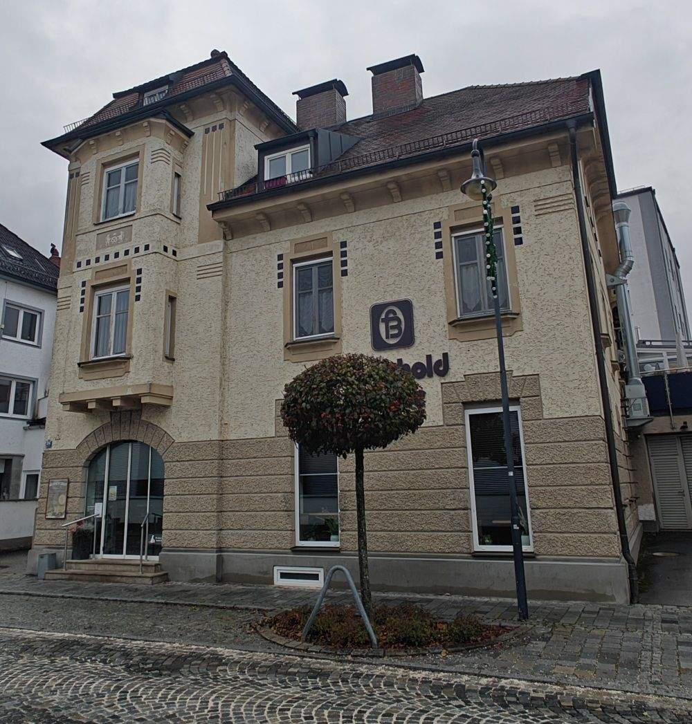 3 Wohnungen und eine große Gewerbeeinheit mit Laden in sehr zentraler Lage - 751 – Simbach am Inn – Vorschaubild 9