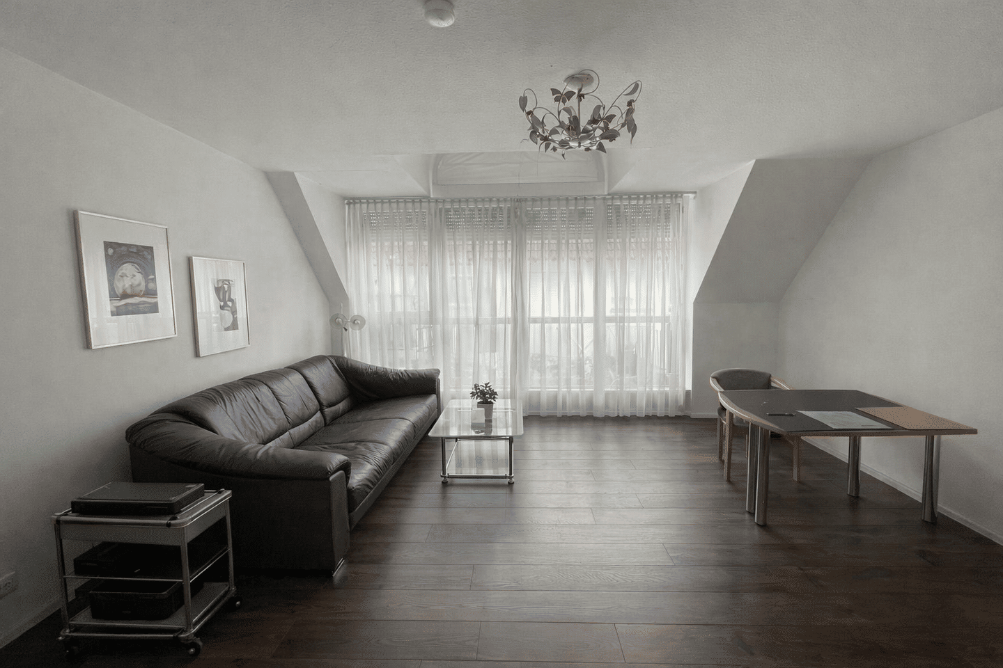 Helle, gepflegte 2-Zimmer-Wohnung mit Balkon in gehobener Wohngegend – Nürnberg – Vorschaubild 5