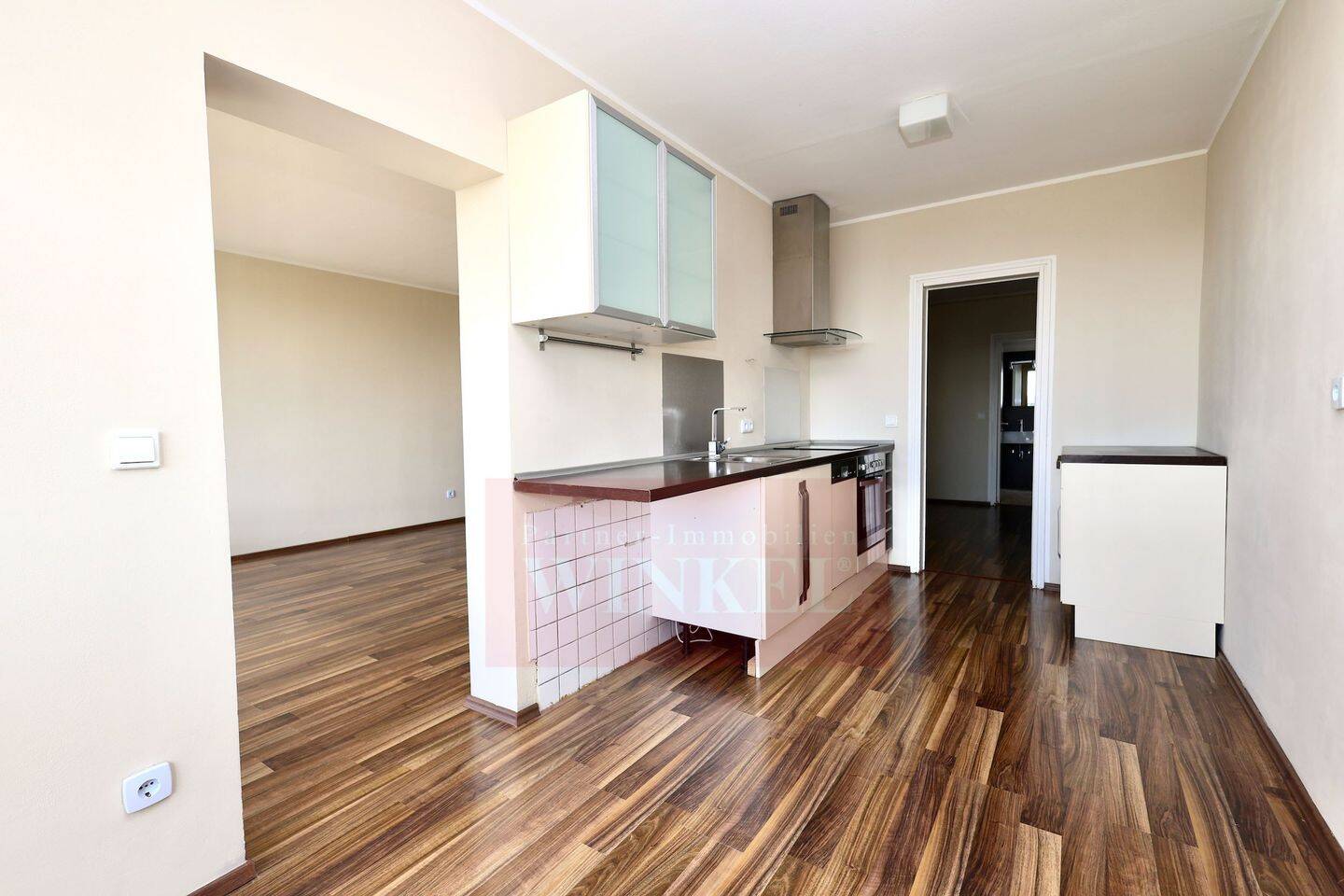 2-ZIMMERWOHNUNG MIT EINBAUKÜCHE, STELLPLATZ & BALKON -leerstehend- – Bonn – Vorschaubild 7