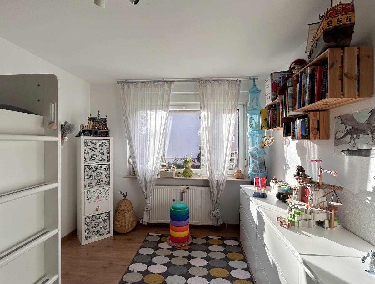 Gepflegte 4,5-Zimmer-Wohnung mit Südwest-Balkon, frei ab 01.07. – Ulm – Vorschaubild 9