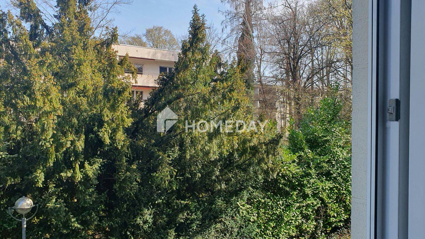 Lichtdurchflutete, ruhige 2-Zimmer-Wohnung mit Balkon & spektakulärem Blick in den Park & Ferne – Karlsruhe – Vorschaubild 6