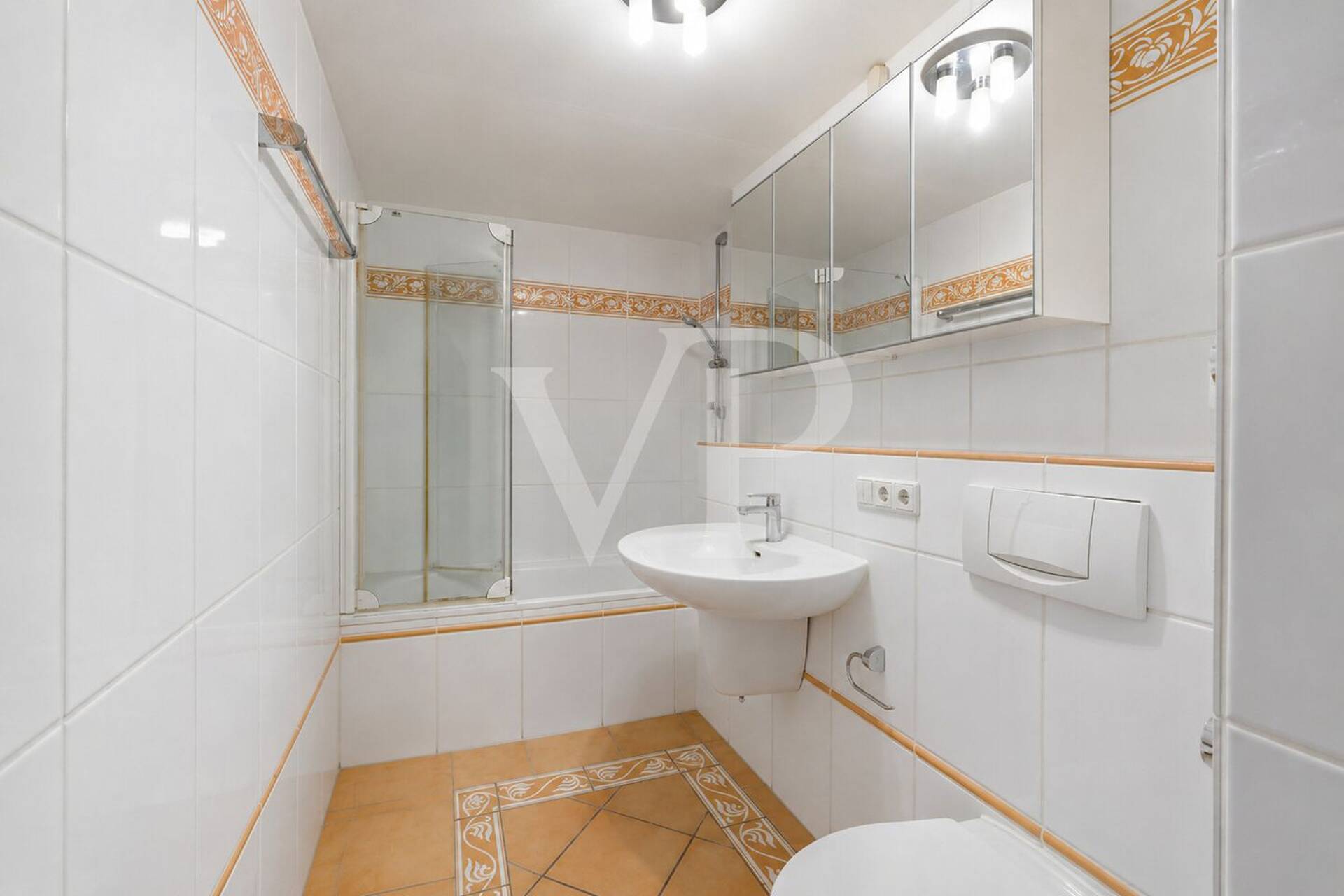 Terrassenwohnung in 50933 Köln mit 77,44 m² kaufen