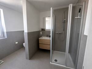 Helle & modernisierte 2-Zimmer-Wohnung mit großem Balkon in Donnerschwee – 26123 Oldenburg – Vorschaubild 4