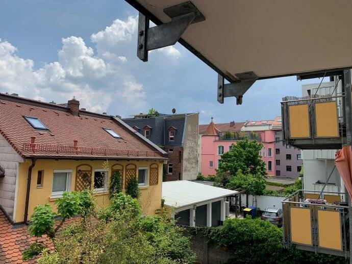 Gemütliches Wohnflair mit Balkon - zentral und ruhig gelegen – Nürnberg – Vorschaubild 4