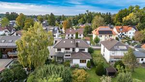 Zweifamilienhaus mit Wintergarten und sonnigem Südgarten in ruhiger Wohnlage von München-Aubing