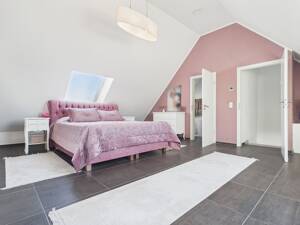 Maisonette mit ausgebautem Spitzboden | Mehr Raum als die Wohnfläche vermuten lässt – 51107 Köln – Vorschaubild 3
