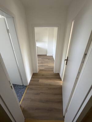 Renovierte DG-Wohnung in zentraler Lage von Bottrop-Boy – 46240 Bottrop – Vorschaubild 5