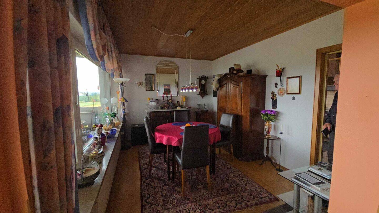 Wohnen mit Weitblick - Großzügiges Zweifamilienhaus in traumhafter, idyllischer Feldrandlage – Lorch – Vorschaubild 3