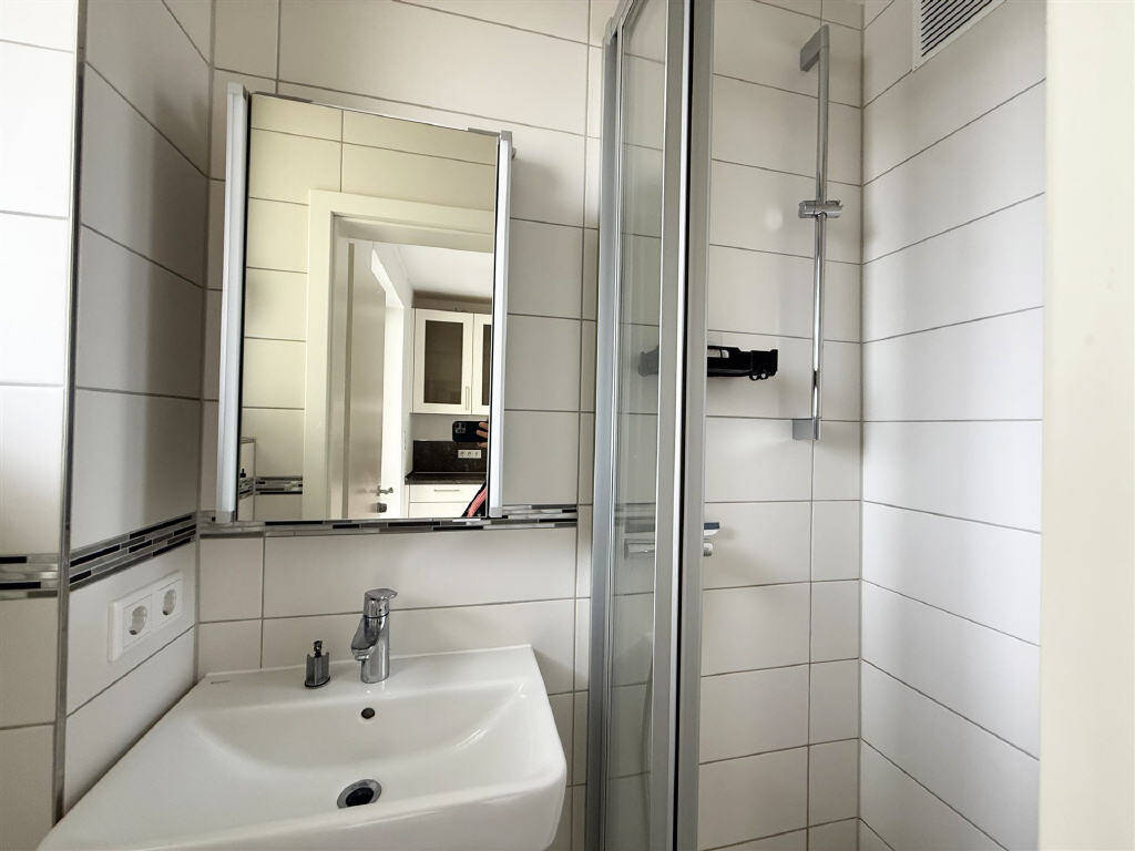 Umfangreich saniertes Mehrfamilienhaus mit 9 Top Wohnungen und großem Grundstück – Offenbach am Main – Vorschaubild 9