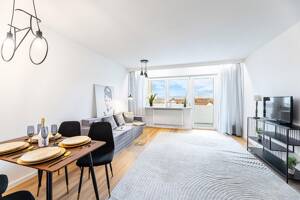 PROVISIONSFREI: Renovierte 3-Zimmer-Wohnung mit Balkon, Domblick, Aufzug und Garage – 96103 Hallstadt – Vorschaubild 2