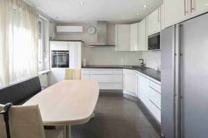 Sofort Bezugsfrei: 4-Zimmer-Wohnung mit Terrasse in zentraler Lage von Feuerbach – 70469 Stuttgart – Vorschaubild 4