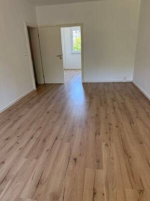 Für Familien 4RWE mit Balkon! – 4289 Leipzig – Vorschaubild 9