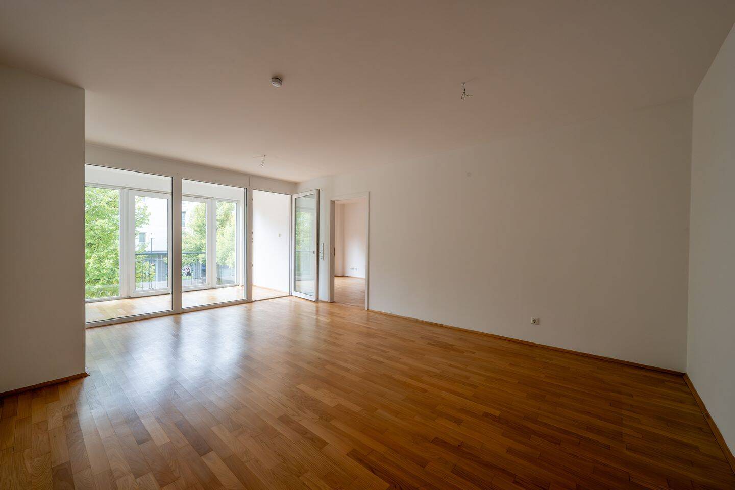 Barrierefreie 2-Zimmer-Wohnung mit Wintergarten und exklusiven Gemeinschaftsbereichen