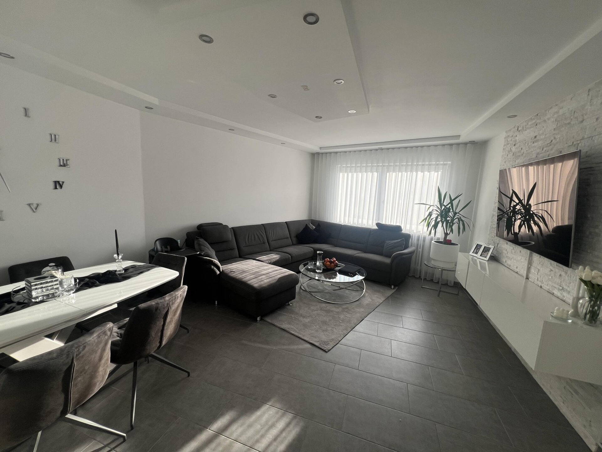 Etagenwohnung in 86154 Augsburg mit 69 m² kaufen