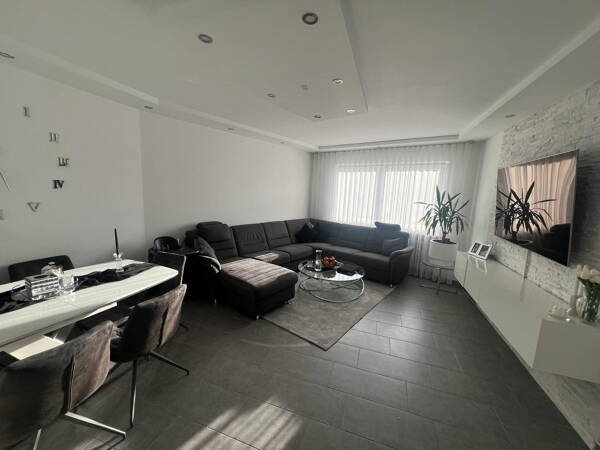 Etagenwohnung in 86154 Augsburg mit 69 m² kaufen