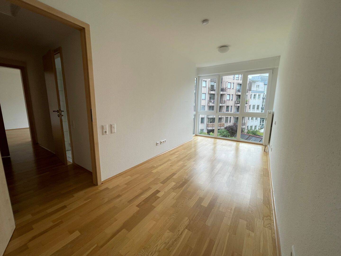 Stilvoll wohnen in bester Innenstadtlage – barrierefreie 2,5-Zimmer-Wohnung mit hochwertiger Ausstattung – Dortmund – Vorschaubild 4