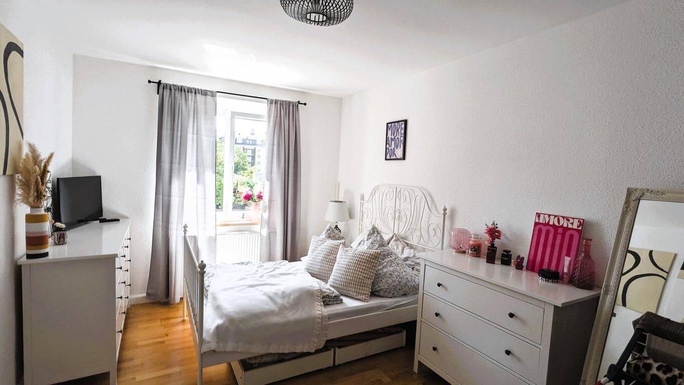 2.0.2.6: Nbg Gleisshammer - Tullnau, gepflegte helle 3-Zi-Whg. (1.OG Aufzug), ca. 65m², Einbauküche, Balkon, Rollläden – Nürnberg – Vorschaubild 4