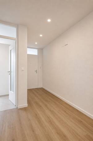 4 Zimmer Eigentumswohnung mit Balkon und vorliegendem Sanierungskonzept in Heilbronn – 74074 Heilbronn – Vorschaubild 3
