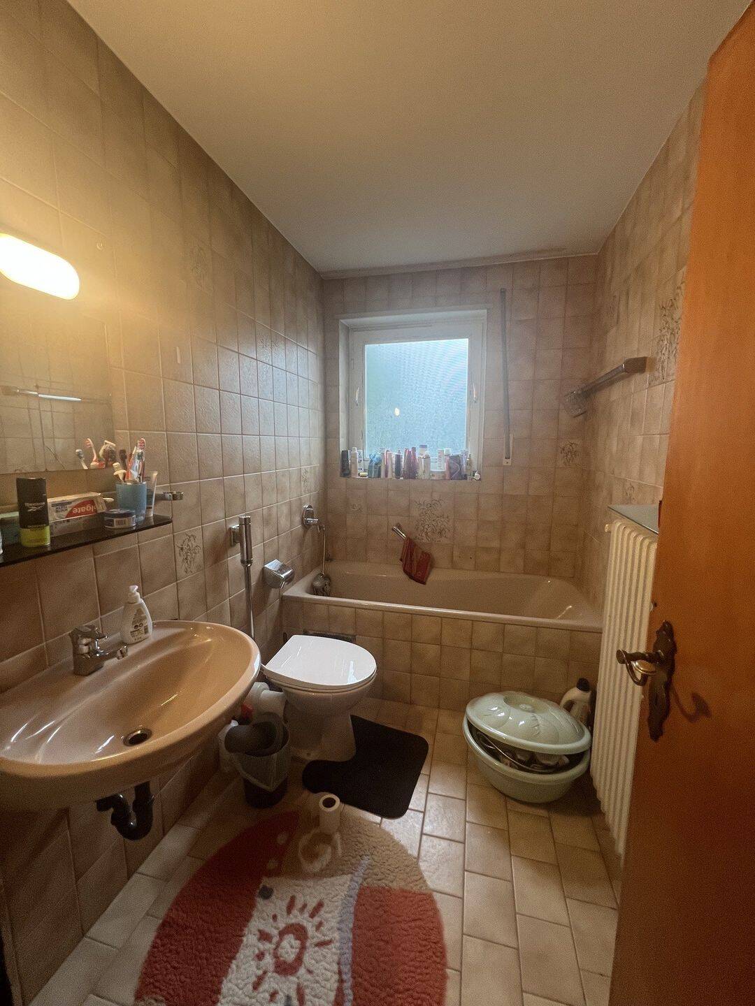 2-3 Familienhaus in Saarbrücken-Klarenthal - Ruhiges Wohnen auf großzügigem Grundstück – Saarbrücken – Vorschaubild 5