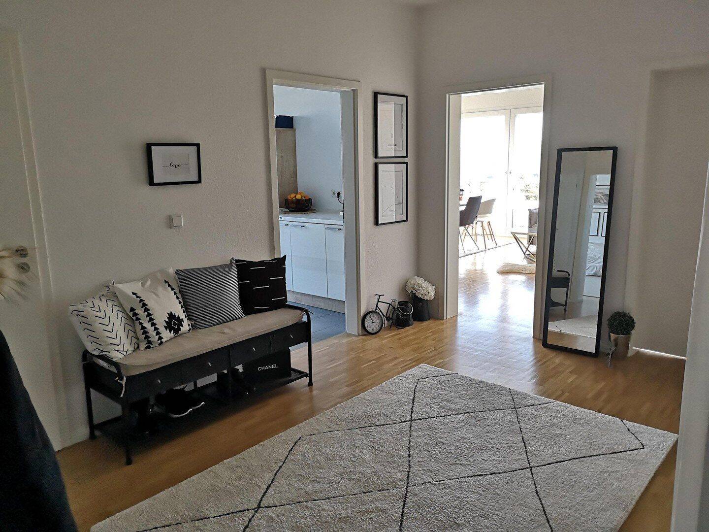 Exklusive 3,5 Zimmer Wohnung, Phoenixsee 1. Reihe, frontale Seesicht – Dortmund – Vorschaubild 9