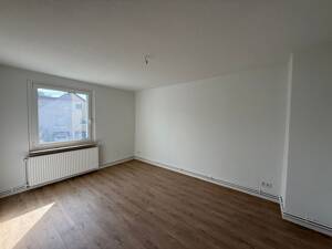Frisch sanierte 4-Zimmer Wohnung mit Garage zu vermieten – 38300 Wolfenbüttel – Vorschaubild 9