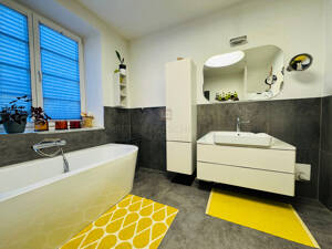 *PROVISIONSFREI* Stilvolle, komplett sanierte 3,5 ZKB, ca. 125 qm,Balkon, BULTHAUPTKÜCHE,IN Altstadt – 85049 Ingolstadt – Vorschaubild 7