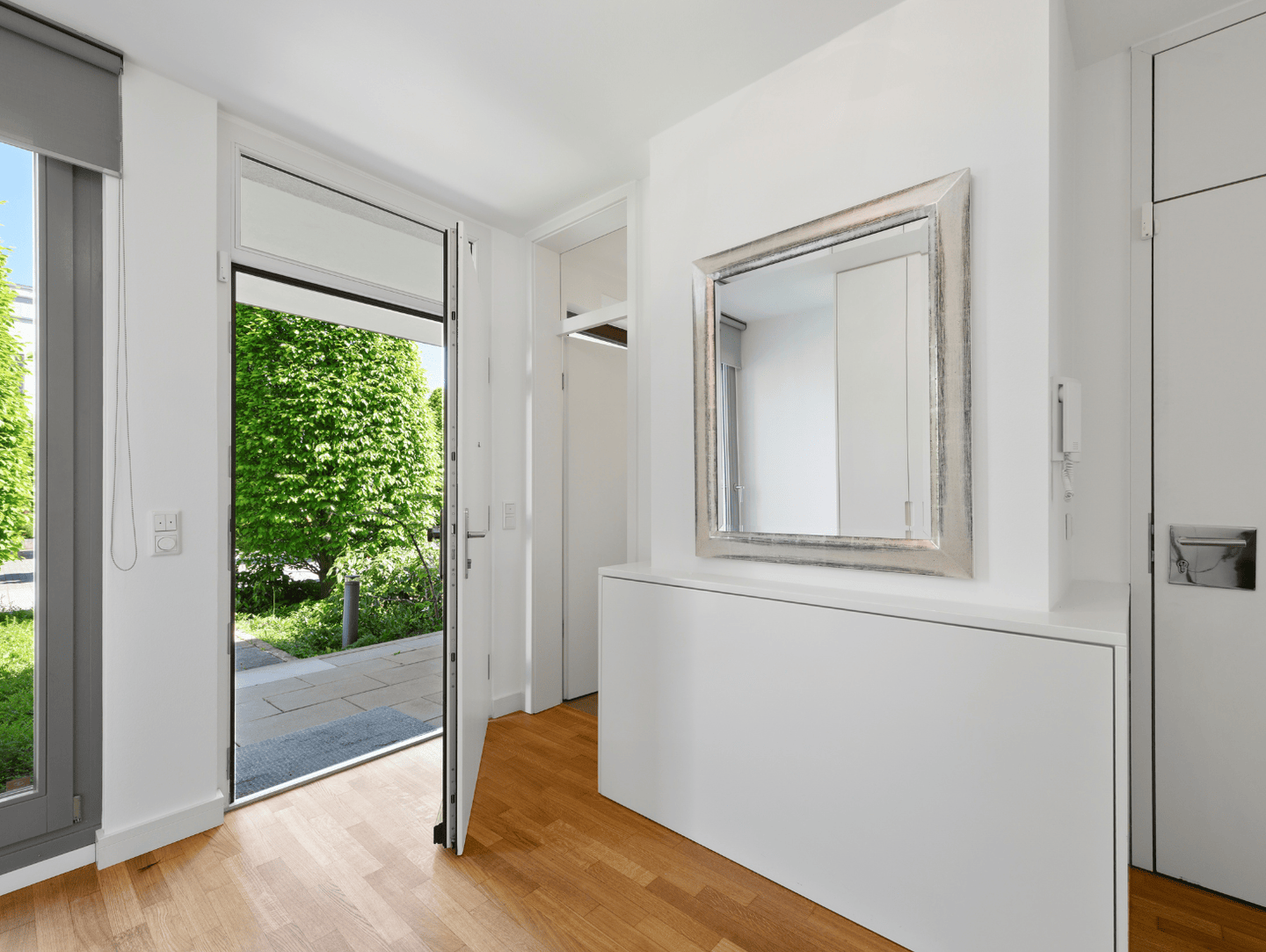 Duplexwohnung mit Hausgefühl in diskreter Bestlage von Düsseldorf-Niederkassel – Düsseldorf – Vorschaubild 6