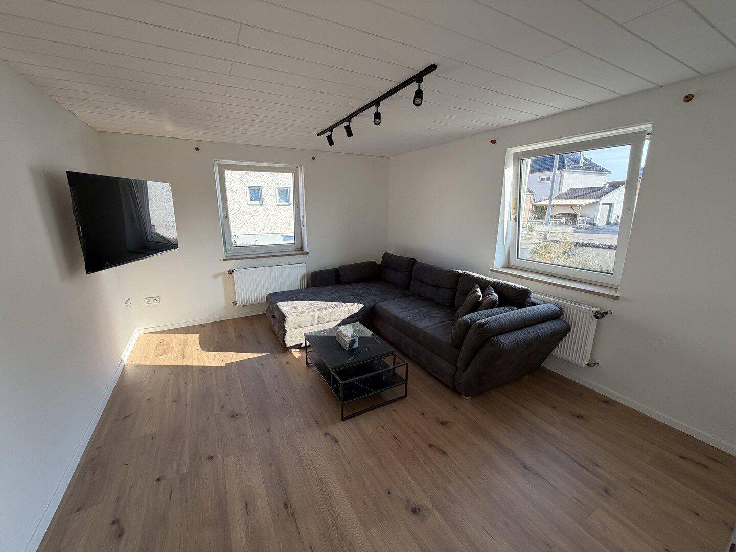Möblierte Sanierte 3-Zimmer-Wohnung in Ingolstadt-Hagau - 75 m2