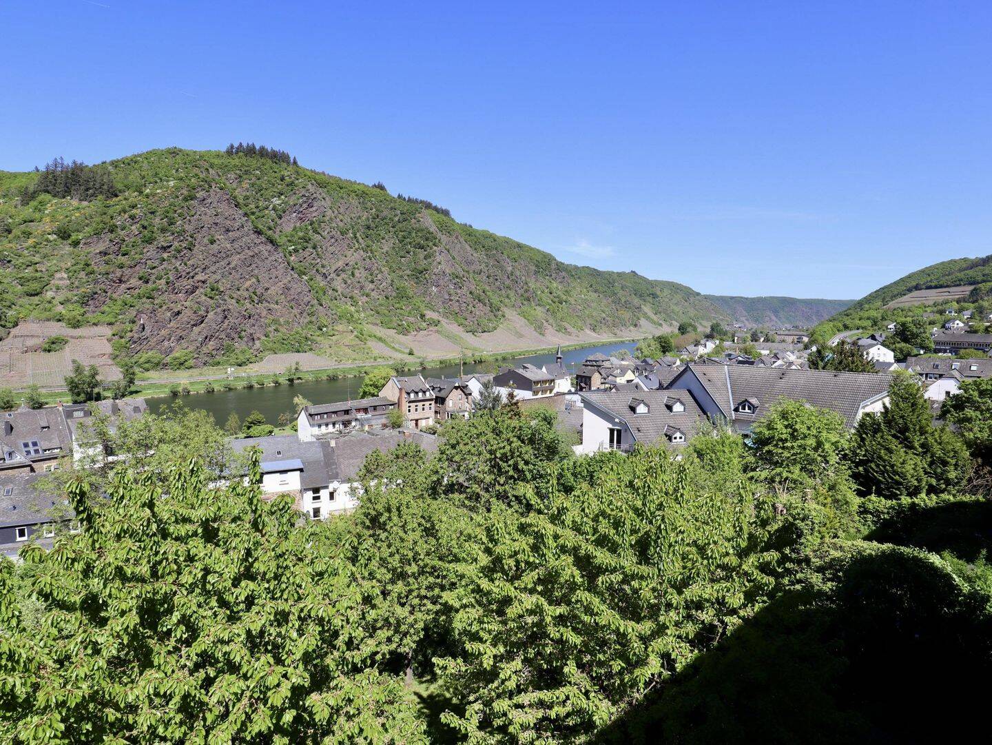 Großzügiges Einfamilienwohnhaus mit Moselblick in ruhiger Wohnlage – Cochem – Vorschaubild 6