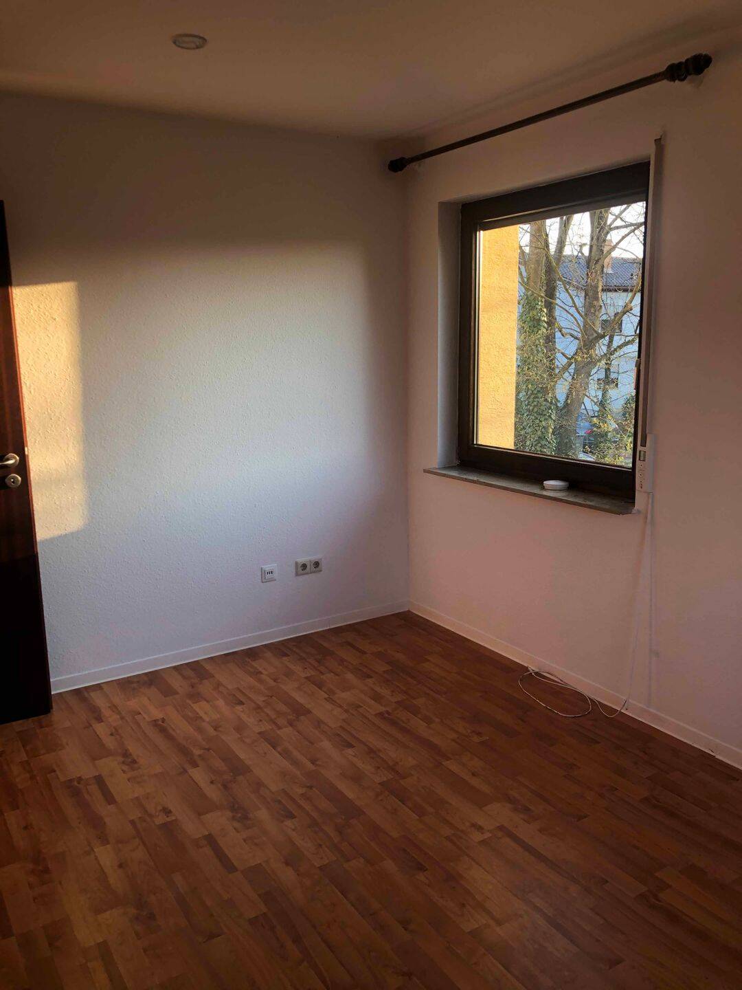 Gepflegte 3,5-Zimmer Wohnung mit Balkon im 1. OG – Heilbronn – Vorschaubild 8